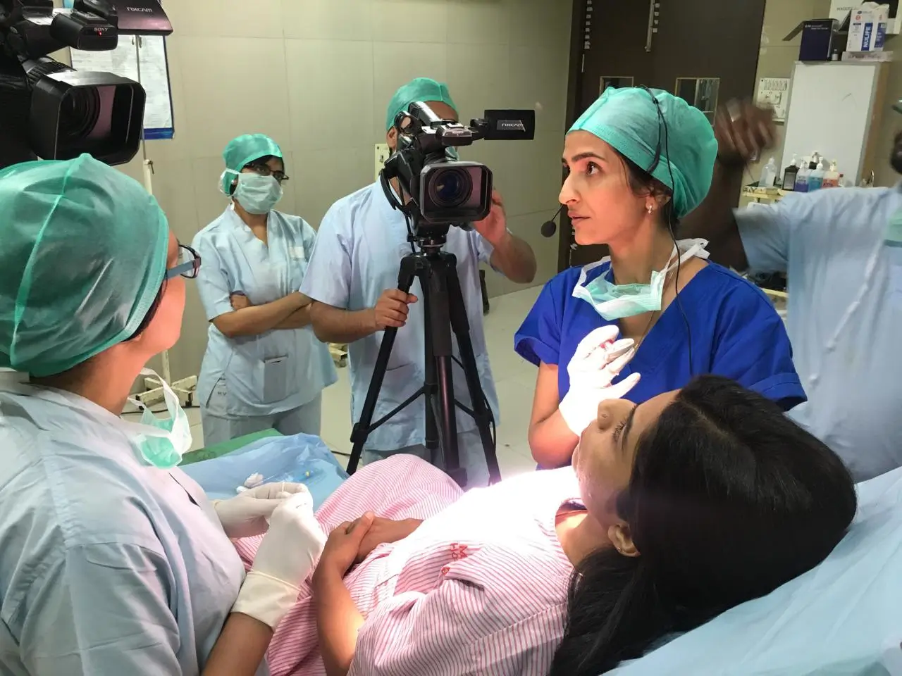 Dr. Prerna Tahiliani at Mumbai Eye Plastic Surgery